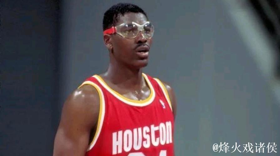 03年最佳阵容究竟有多强？史无前例的巅峰一阵！