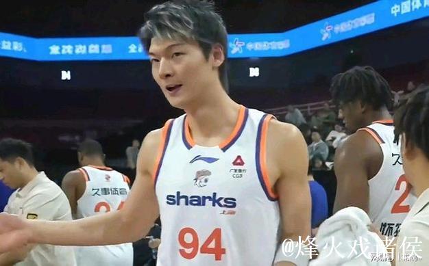 王哲林24+10上海大胜天津 山东力克福建止连败