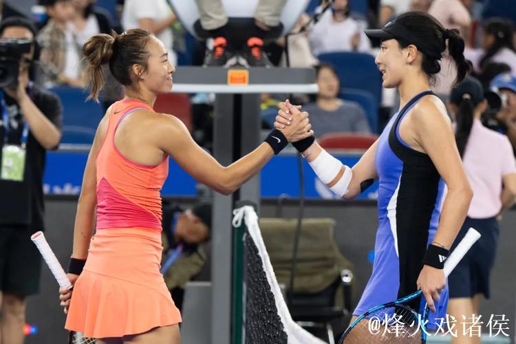 武网第5日郑钦文背靠背进4强 半决赛对阵王欣瑜