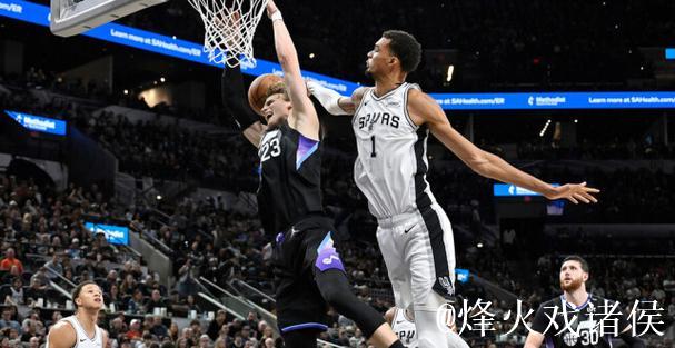 马尔卡宁29分文班亚马空砍32+7 爵士终结马刺八连胜