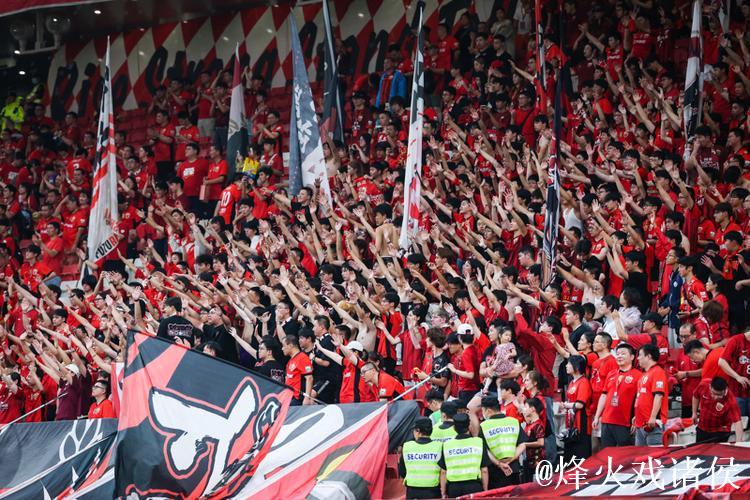 斯帅是穆帅苦主?海港7战仅1胜 上海德比成绩不合格 斯帅是穆帅苦主?海港7战仅1胜 上海德比成绩不合格